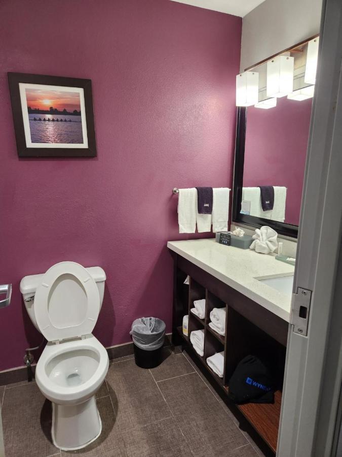 La Quinta By Wyndham Dallas North Grand Prairie