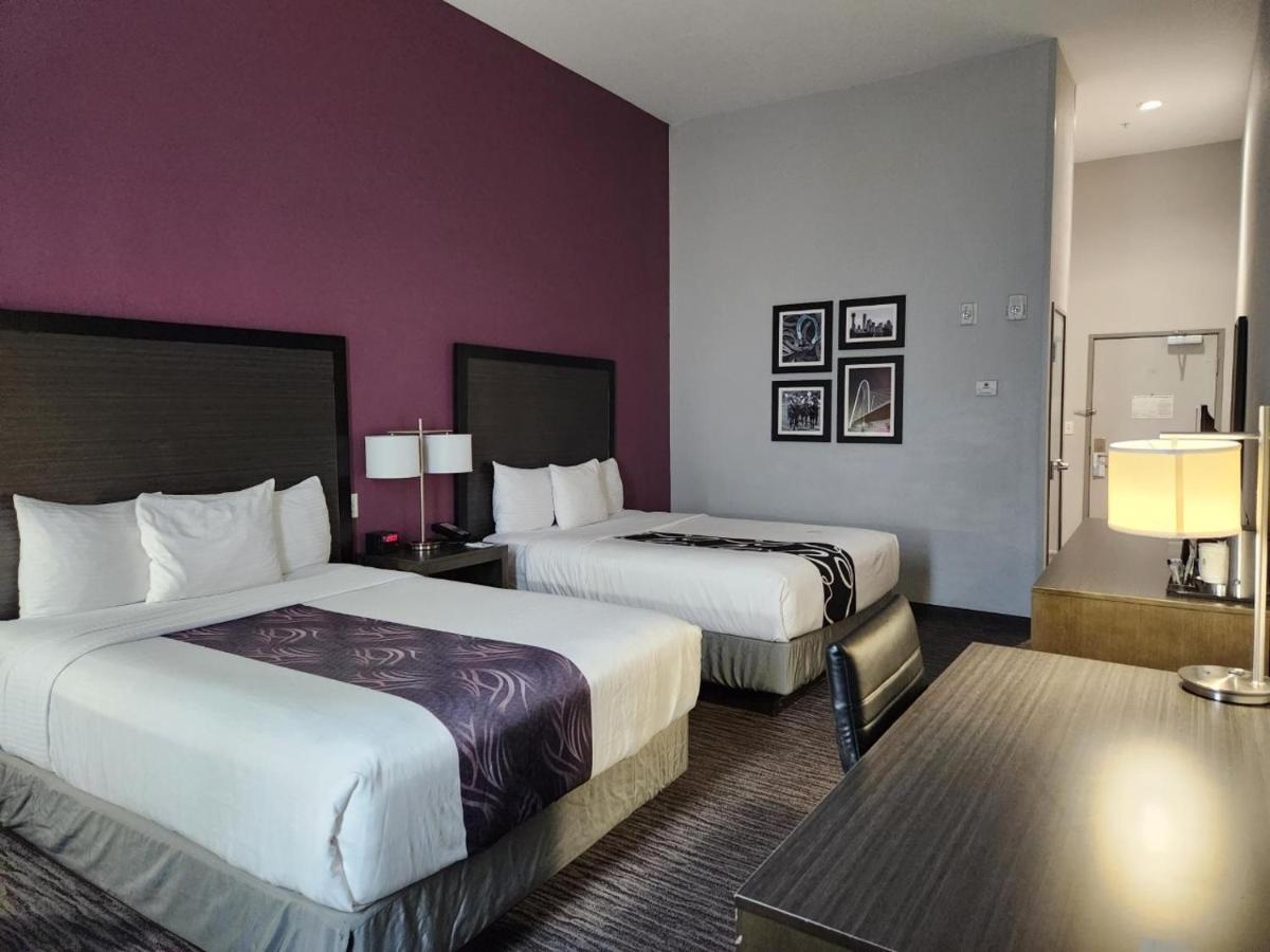 Hotel La Quinta By Wyndham Dallas North