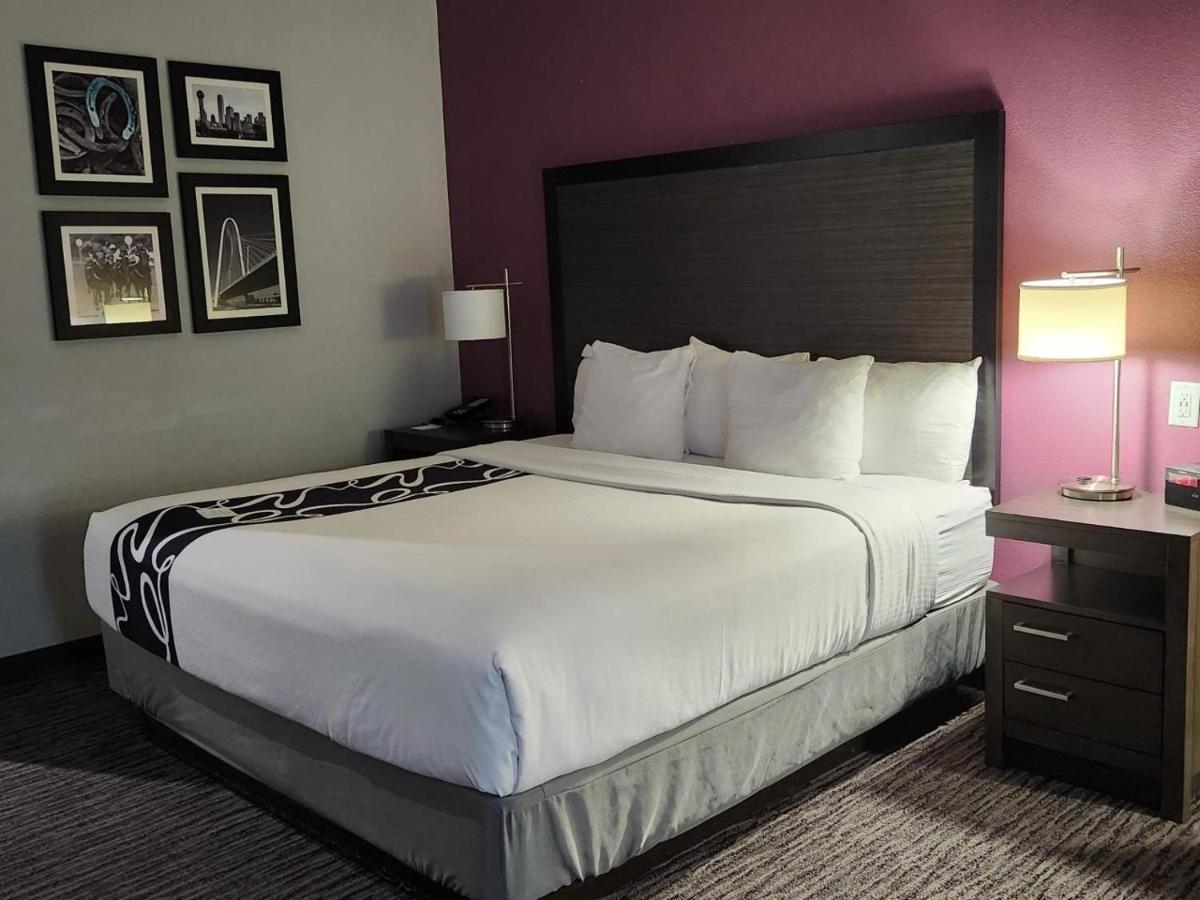 La Quinta By Wyndham Dallas North 3*