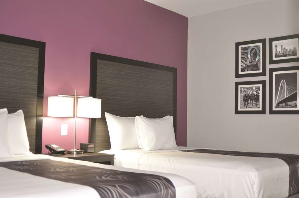 Hotel La Quinta By Wyndham Dallas North